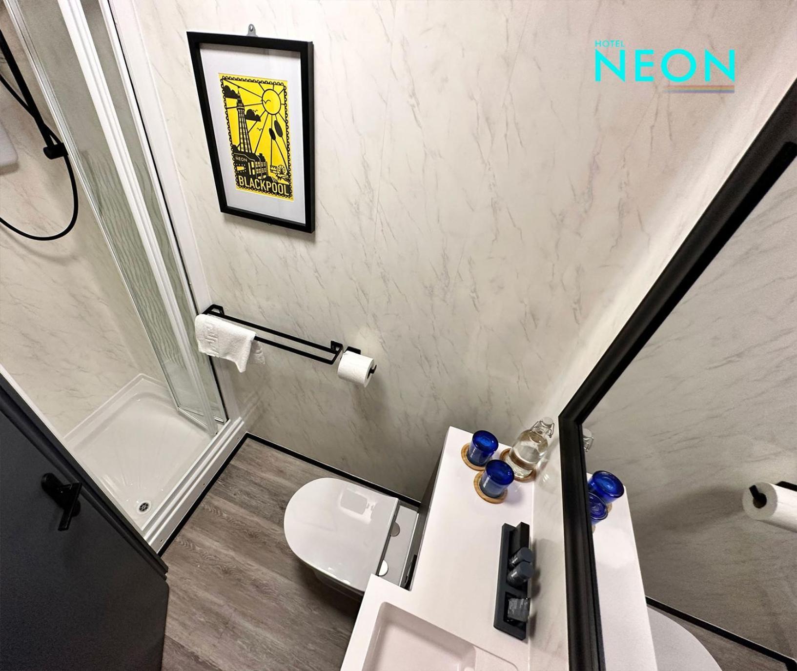 Hotel Neon Blackpool Room photo